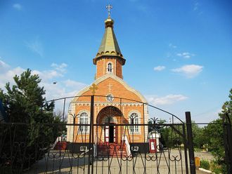 Крестовоздвиженская церковь (Приютное)