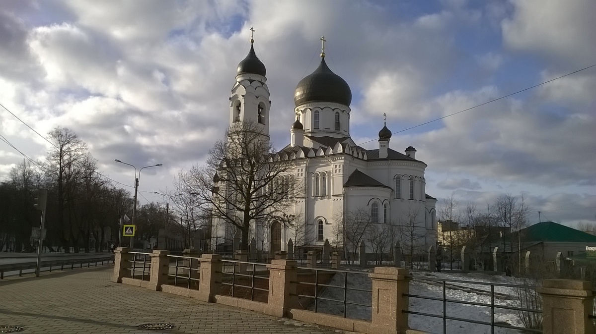 Паломничество в Санкт-Петербург, Собор Михаила Архангела (Ломоносов) –  Азбука паломника