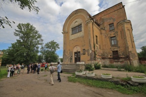 Собор Троицы Живоначальной на Октябрьской наб. (Санкт-Петербург)