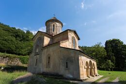 Храм Георгия Победоносца в Гелатском монастыре