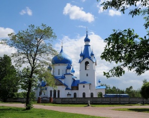 церковь рождества христова на средней рогатке. Смотреть фото церковь рождества христова на средней рогатке. Смотреть картинку церковь рождества христова на средней рогатке. Картинка про церковь рождества христова на средней рогатке. Фото церковь рождества христова на средней рогатке