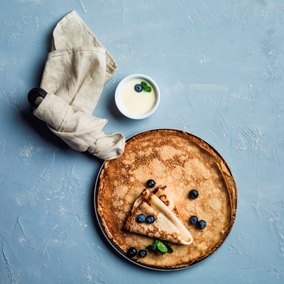 Постные блинцы на газированной воде