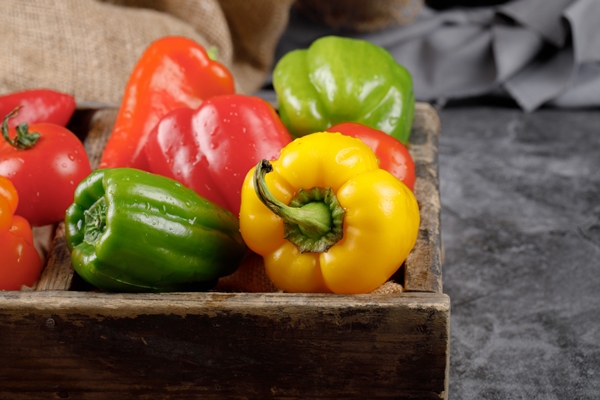 seasonal vegetables in a rustic tray on the grey stone 1 - Борщевая заправка на зиму