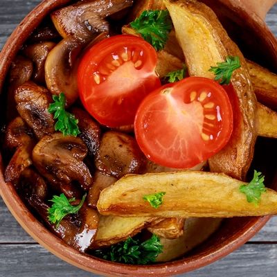 Салат из грибов и помидоров