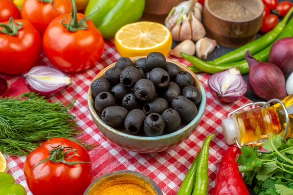 front view black olives with fresh vegetables and greens on dark background meal lunch snack color salad food health diet - Салат "Южный"