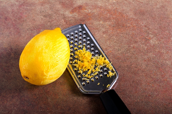 grated lemon zest ready to cook 1 - Морс лимонный