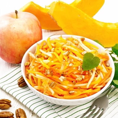 Салат из яблок и тыквы с хреном и морковью