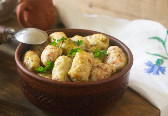 cabbage rolls served with sour cream bread and wine dolma sarma sarmale golubtsy or golabki - Борщ с грибными голубцами, постный стол