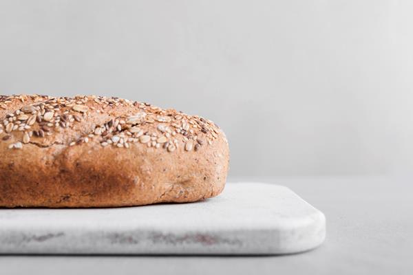 Постный овсяный хлеб delicious bread with organic seeds - Постный овсяный хлеб