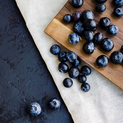 Черника без сахара в бутылках (по Н. Г. Астравлянчик)