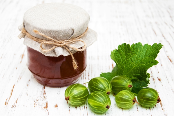gooseberry jam - Крыжовник в черничном соке