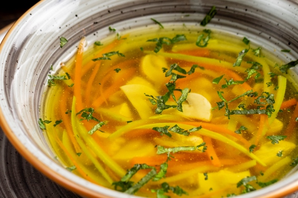 Кислые щи из свежей капусты (старинный рецепт) vegetable soup served with greens - Кислые щи из свежей капусты (старинный рецепт)