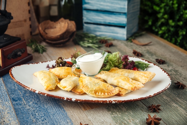 assorted puff pastry pies pirozhki 1 - Пирожки из слоёного теста постные