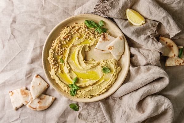 Постное пюре из фасоли и баклажанов hummus spread with nuts - Постное пюре из фасоли и баклажанов