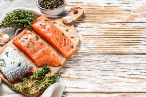 salted salmon fillet with thyme - Киш с сёмгой и шпинатом постный