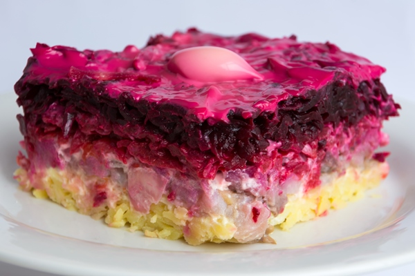 traditional russian salad herring under a fur coat - Селёдка под шубой, постный стол