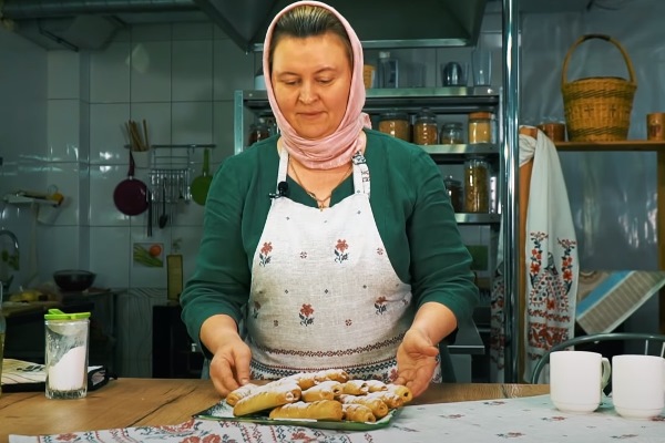 2022 12 15 048 - Постные трубочки с финиками