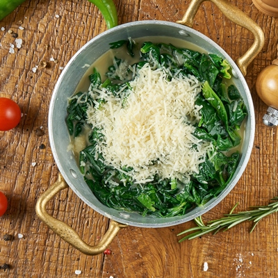 Сныть отварная с сыром Сныть отварная с сыром