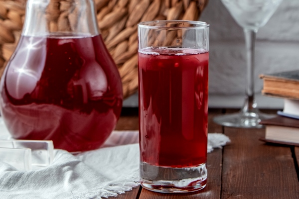 Ягодный компот на каждый день cherry compote on the table - Ягодный компот на каждый день
