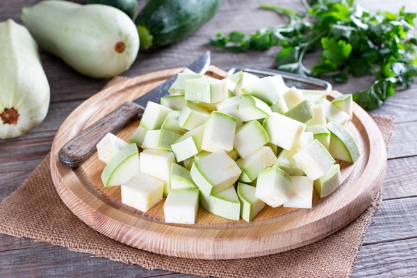 chopped zucchini on board on table healthy vegetarian ingredient - Варенье из кабачков