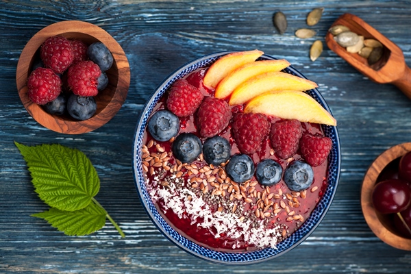 Постный малиновый смузи-боул smoothie breakfast bowl - Постный малиновый смузи-боул