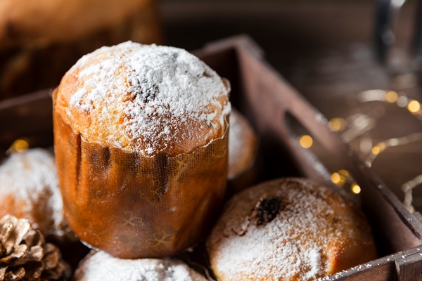 still life composition delicious panettone - Кулич пасхальный