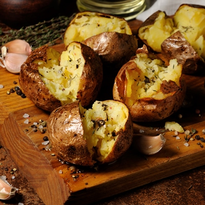 Картофель, запечённый на углях Картофель, запечённый на углях