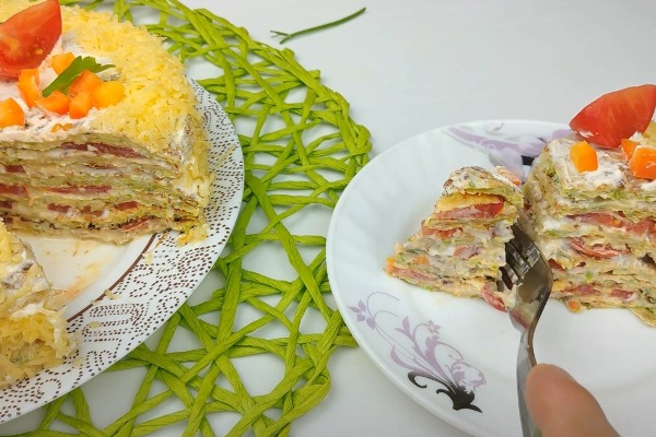 2022 08 03 017 - Закусочный торт из кабачков