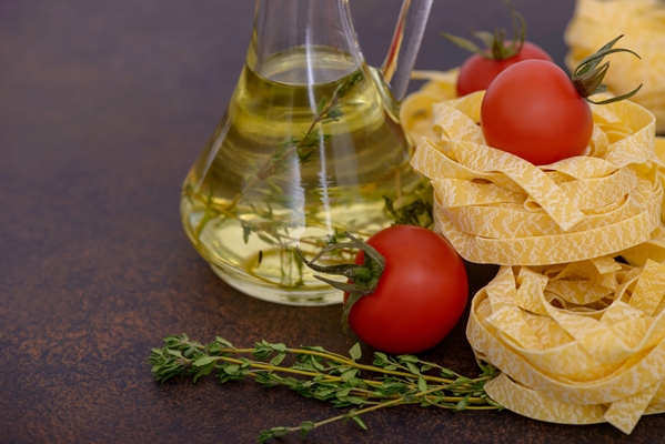 close up ingredient for pasta - Пирамида питания