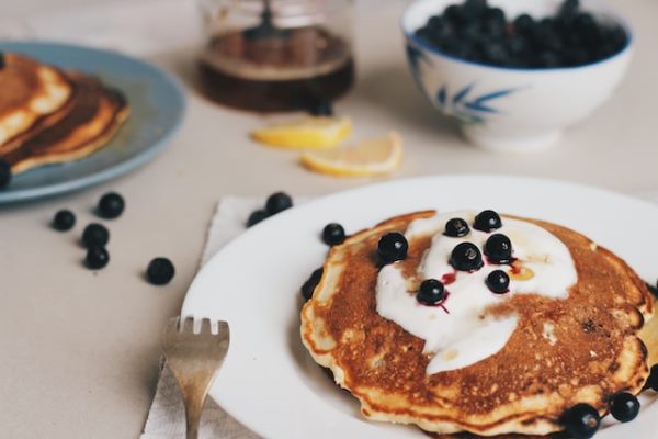 ala sa4jm1lyygq unsplash - Блинцы скороспелые