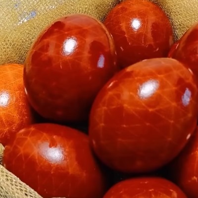 Крашеные яйца «Шишки» на Пасху