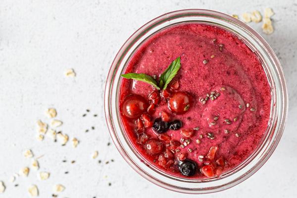 Соус клюквенный (школьное питание) flat lay smoothie glasses with fruits - Соус клюквенный (школьное питание)