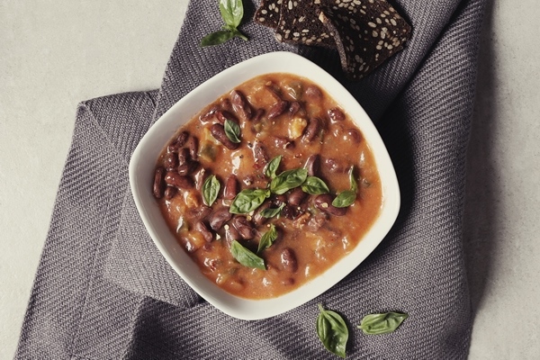 Фасоль с шампиньонами в сметане fresh soup with spices 2 - Фасоль с шампиньонами в сметане