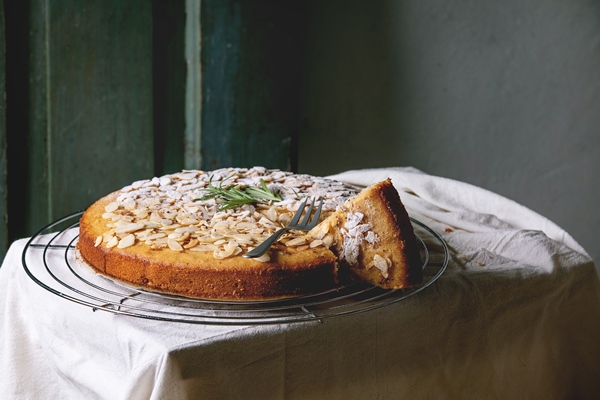 gluten free almond cake - Фануропита