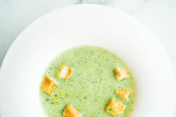 Суп-пюре из настурции green spinach cream soup - Суп-пюре из настурции