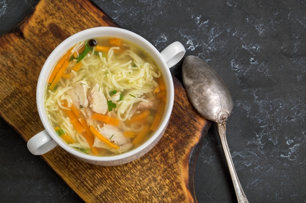 Утиный суп-лапша chicken soup black table 1 - Утиный суп-лапша
