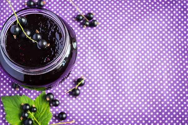black currant confiture - Джем из чёрной смородины без косточек