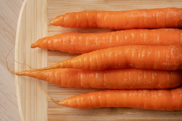 Морковь для салата в микроволновке close up vegetables kitchen - Морковь для салата в микроволновке