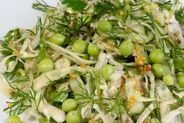Капустный салат с горошком и оливками cabbage salad with peas - Капустный салат с горошком и оливками