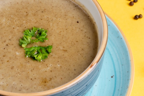 Жареная манная каша mushroom soup with pepper herbs - Жареная манная каша