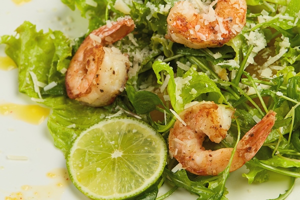 shrimp salad with lime 1 - Секреты вкусного салата