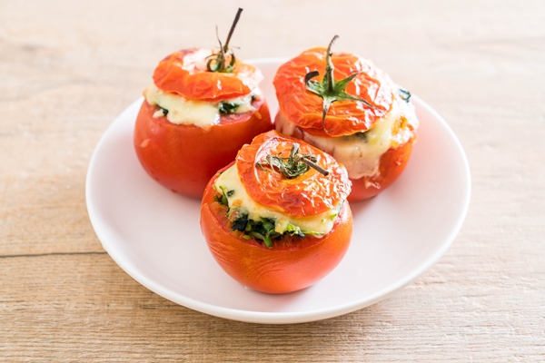 Помидоры, фаршированные сыром, креветками и грибами baked tomatoes stuffed with cheese spinach - Помидоры, фаршированные сыром, креветками и грибами