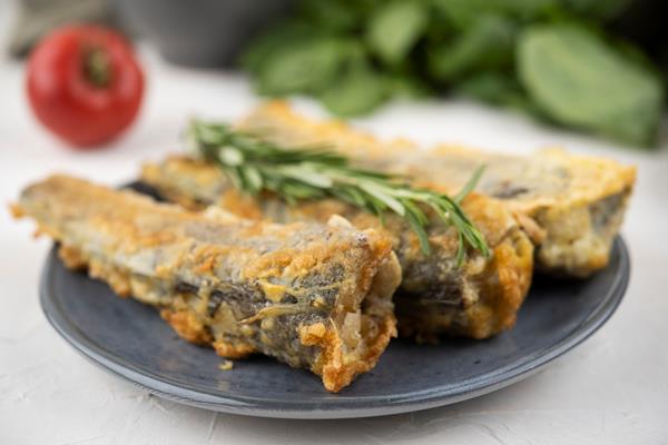 Жареная рыба (старинный рецепт) close up view delicious fish chips food - Жареная рыба (старинный рецепт)