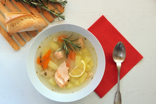 diet soup with vegetables salmon - Рыбный бульон (старинный рецепт)