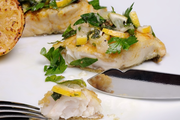 slice baked fish pike perch - Тресковая поджарка