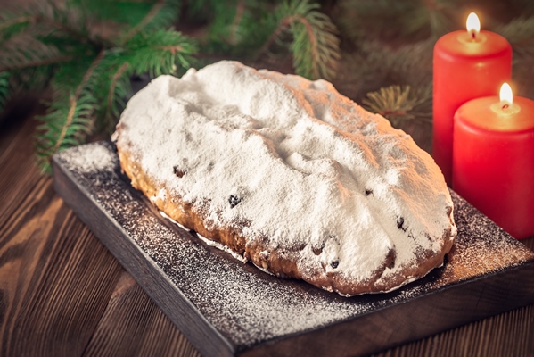 Дрезденский миндальный штоллен stollen traditional german christmas bread - Дрезденский миндальный штоллен