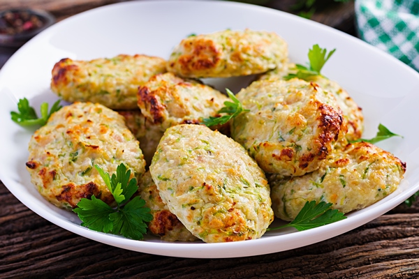 Тельное из рыбы chicken cutlet with zucchini - Тельное из рыбы