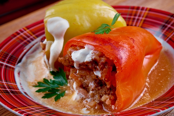 stuffed paprika with liver pork rice vegetables balkan cuisine - Фаршированный болгарский перец