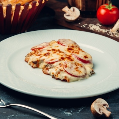 Курица, запечённая с грибами и сыром Курица, запечённая с грибами и сыром