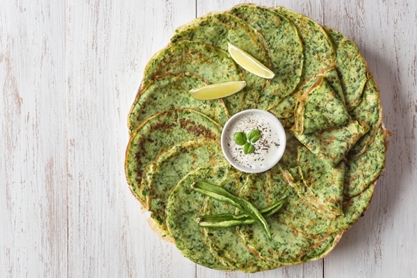 Сырные блинцы spinach adai indian green pancakes ramadan food - Сырные блинцы